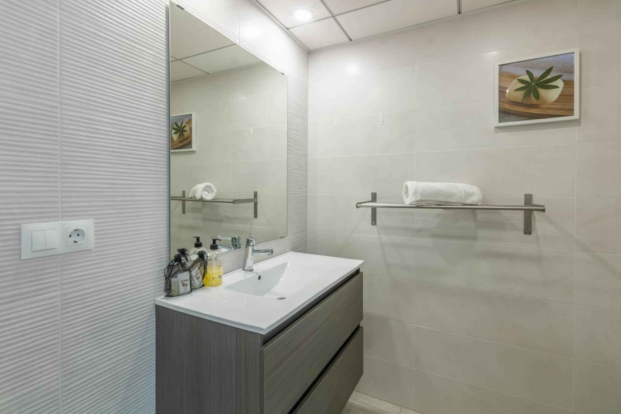 Apartamento Al Medina กอร์โดบา ภายนอก รูปภาพ